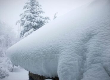 neige-sur-le-toit